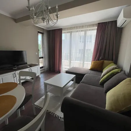 амелия двустаен Amelia 2 Apartment *